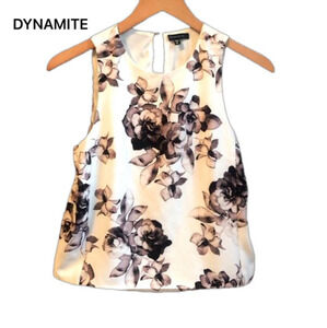 Dynamite Floral Crop Top With Open back